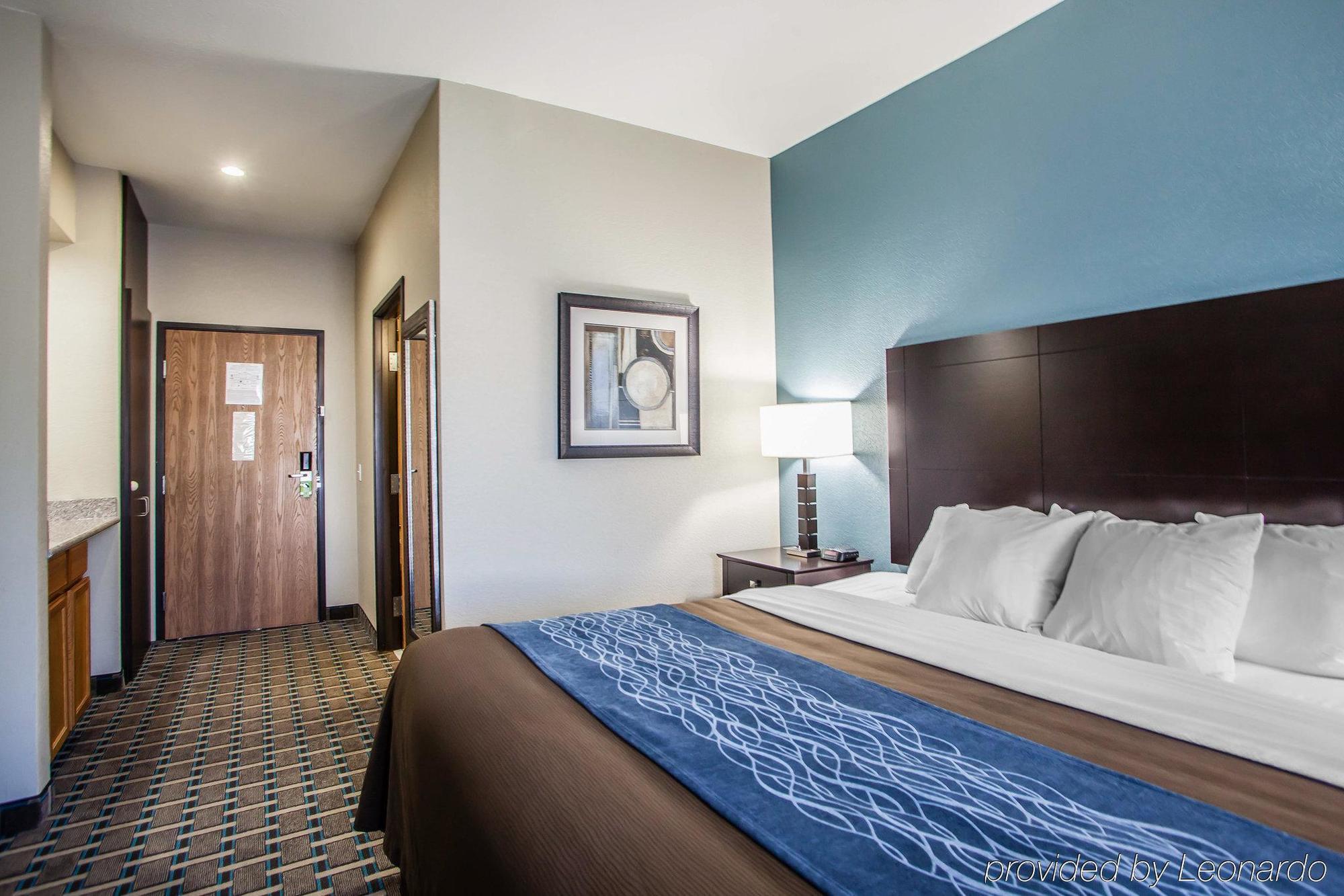 ซูเปอร์ 8 บาย วินด์แฮม ลีส์ ซัมมิต Motel ลีสซัมมิท ภายนอก รูปภาพ